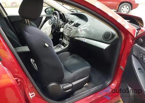 2011 Mazda 3 S z USA, uszkodzony, nr VIN JM1BL1K60B1400743